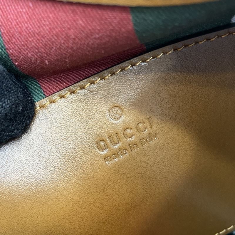 Gvc*1 tote bags